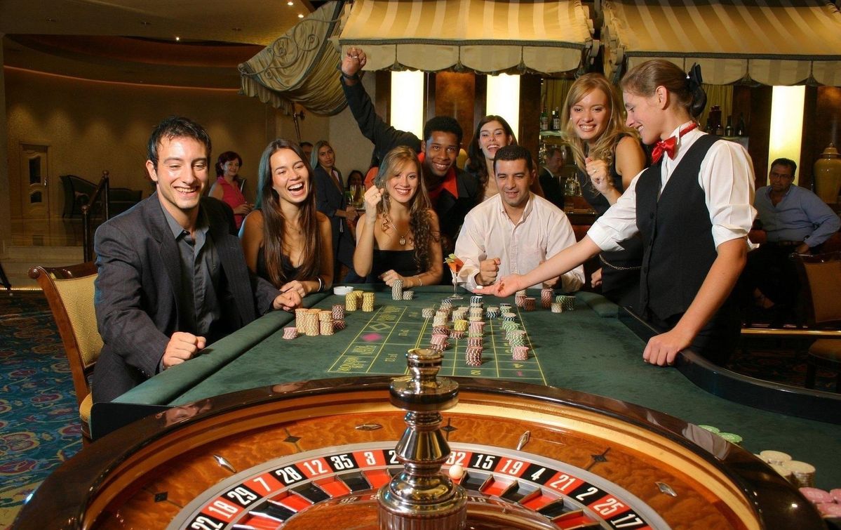 33 Poker Live Casino